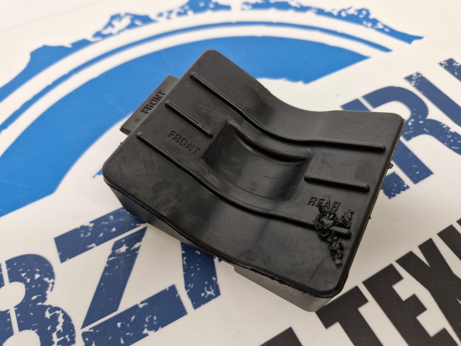Демпфер (ограничитель хода) лыжи снегоходов BRP Ski-Doo Lynx SM-08302-1