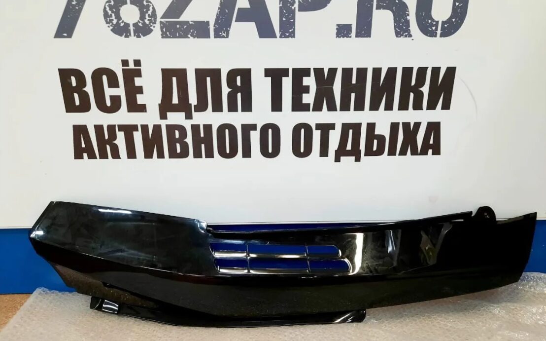 Передняя правая панель капота/ пластик снегоходов Arctic Cat Bearcat 5606-356