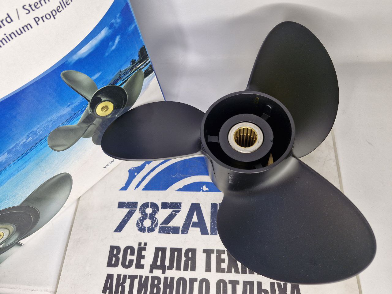 Винт гребной Solas 3x14.5x19 (R) лодочных моторов Volvo Penta 8811-145-19, 3x14.5x19 (R)-1