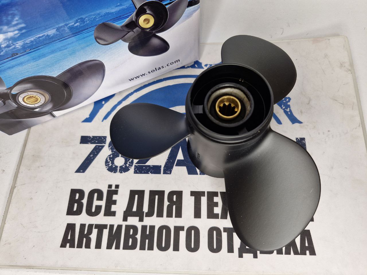 Винт гребной Solas подвесных лодочных моторов Tohatsu, Mercury, Honda 5211-099-13, 3x9.9x13 (R)