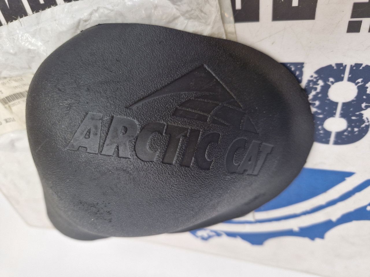 Защита рук левая снегоходов Arctic Cat 1606-239-1