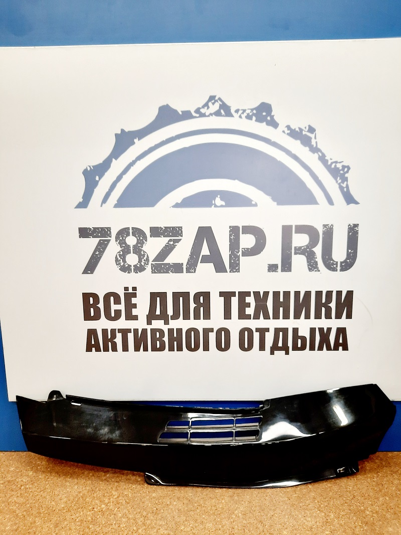 3718-319 Панель капота левая черная без наклеек для снегоходов Arctic Cat -3