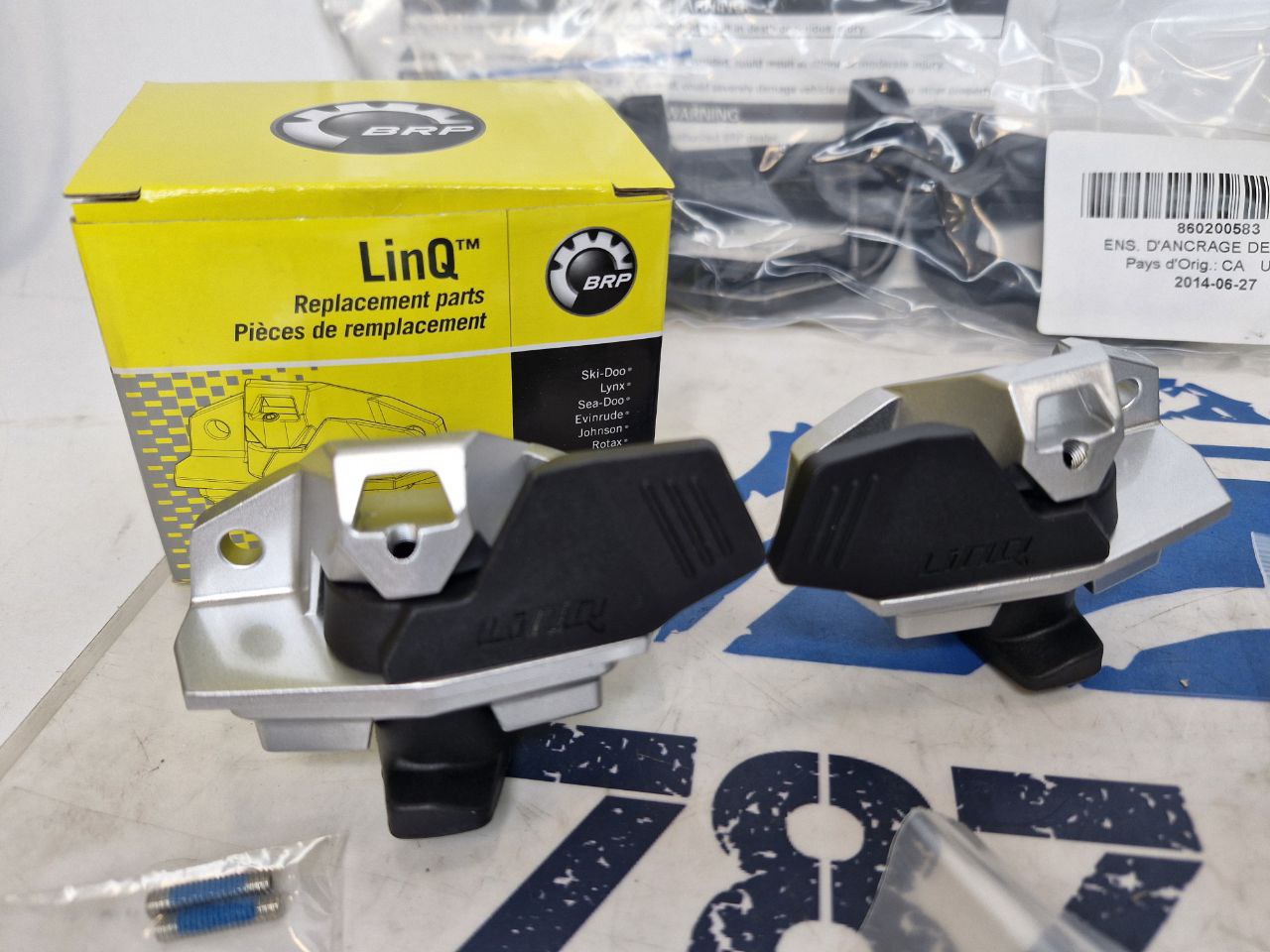 Крепление для лыж/сноуборда снегоходов BRP Ski-Doo/Lynx Linq 860200986-1