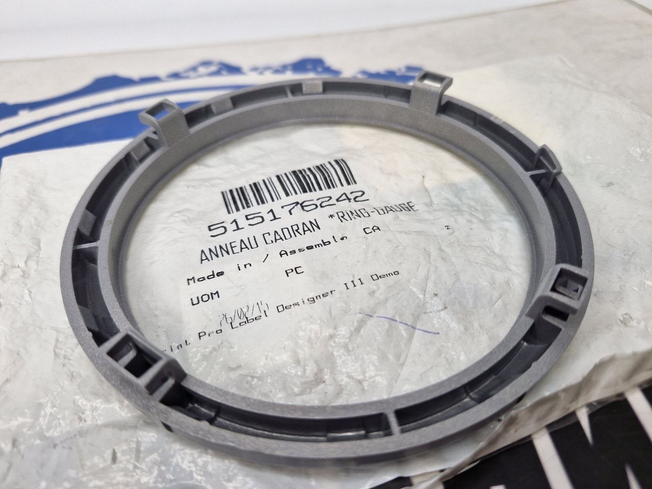 Облицовка/ кольцо приборной панели снегоходов BRP Ski-Doo Lynx 515176242-2