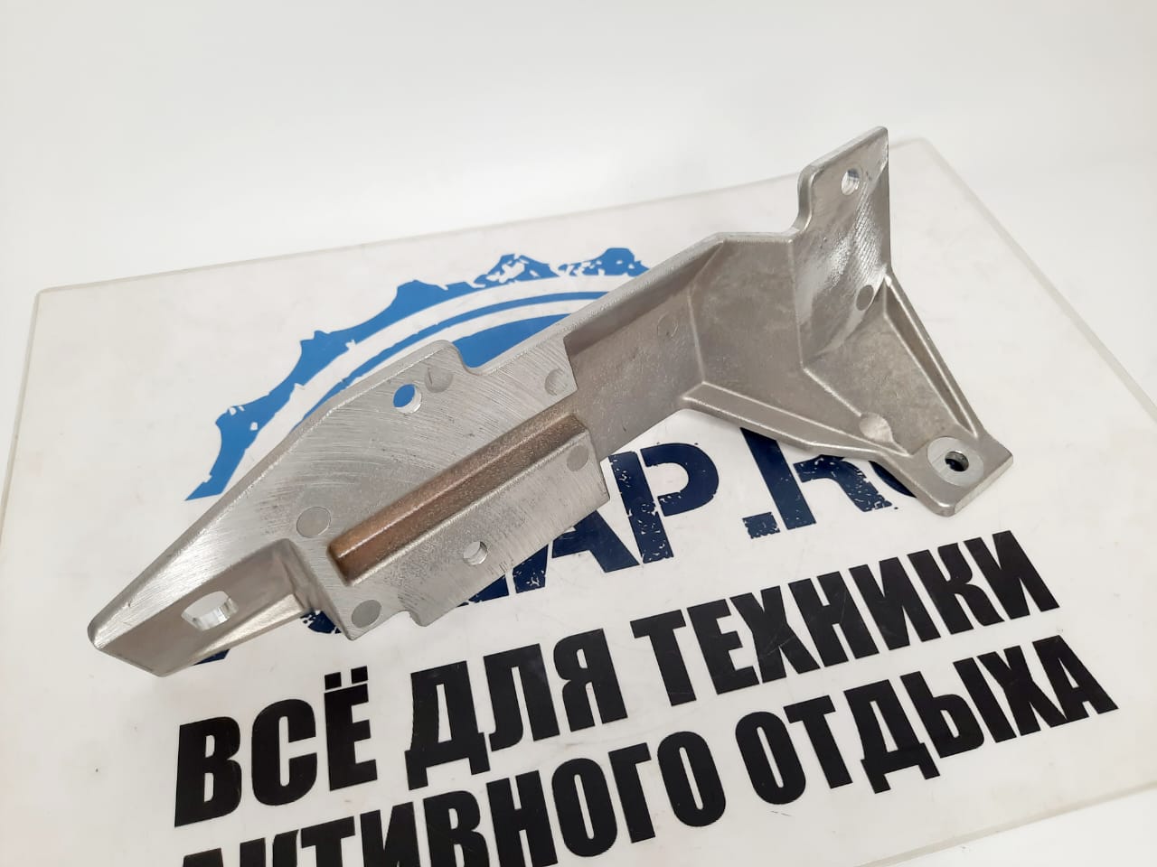 Кронштейн двигателя V800 снегоходов BRP Ski-Doo Lynx 512060076-1