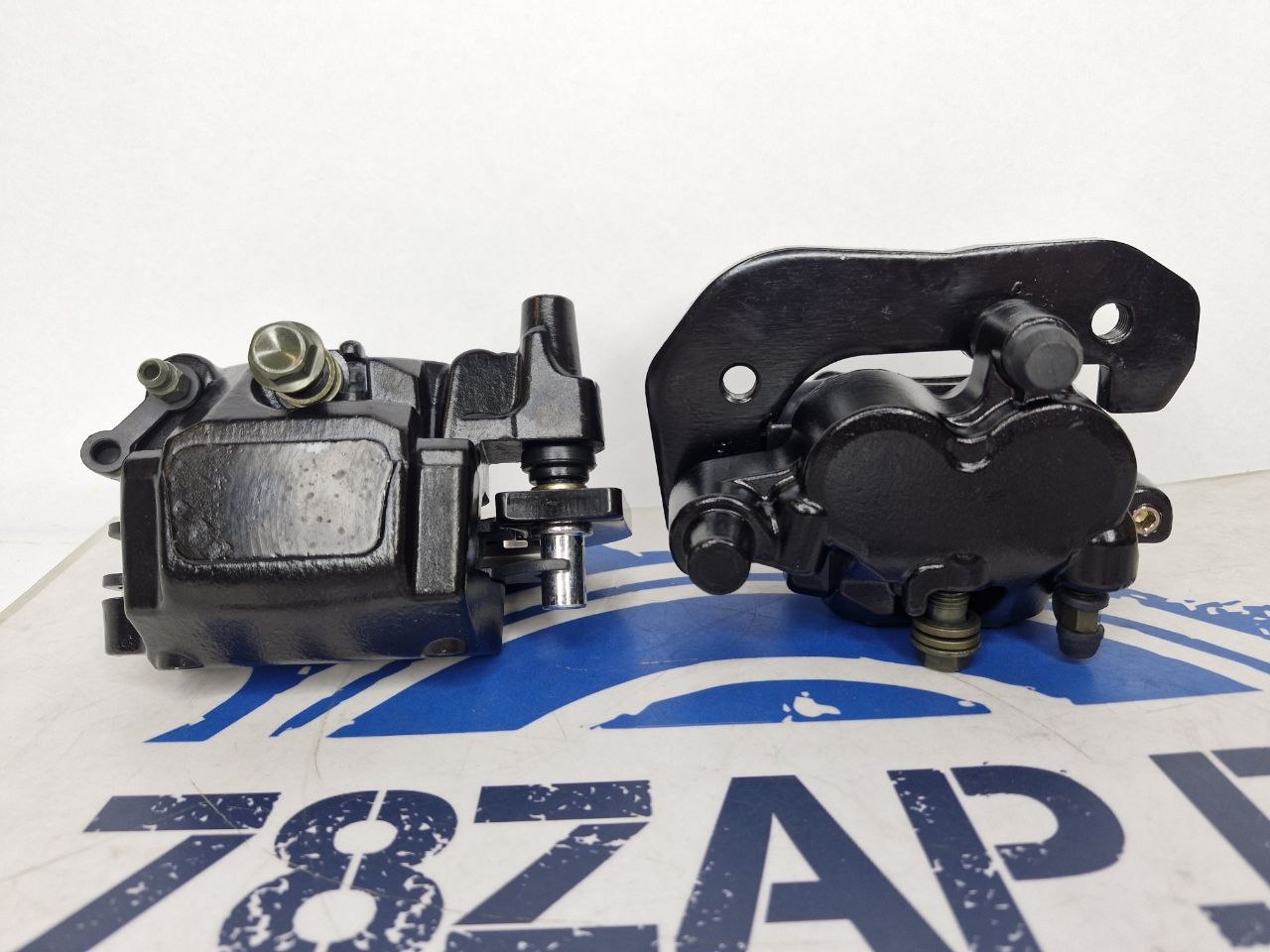 Передние тормозные цилиндры/суппорты квадроциклов BRP Can-Am G2 AT-MZ1173-3