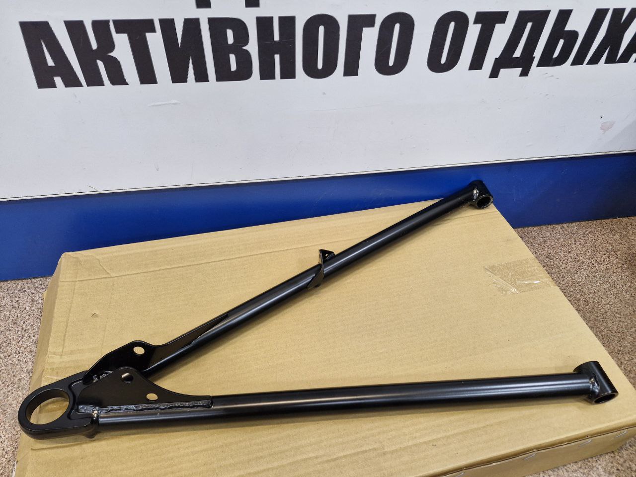 Нижний рычаг правый снегоходов BRP Ski-Doo Lynx SM-08256R-3