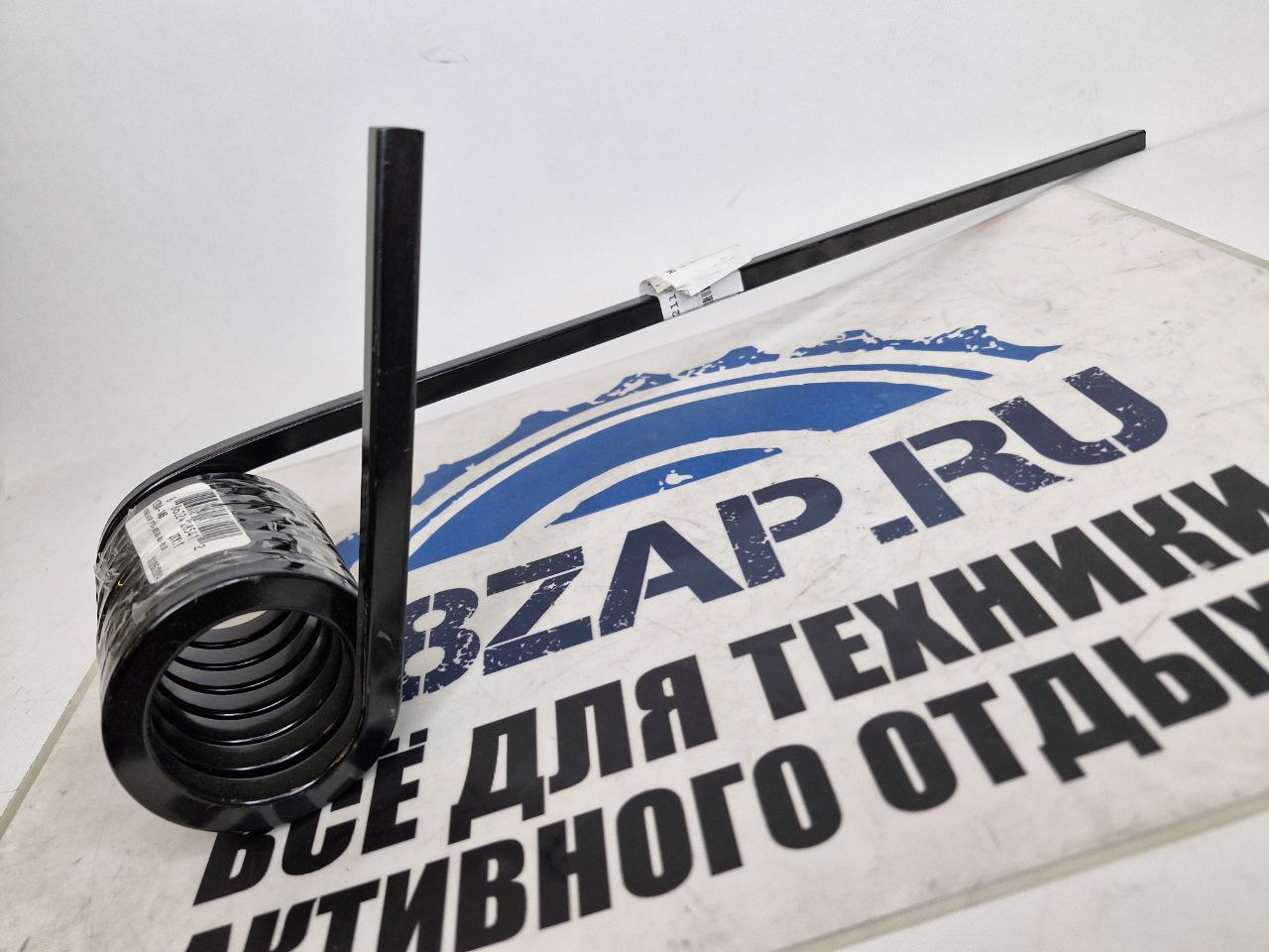 Пружина задней подвески правая снегоходов Arctic Cat Bearcat, T660 1704-146-2