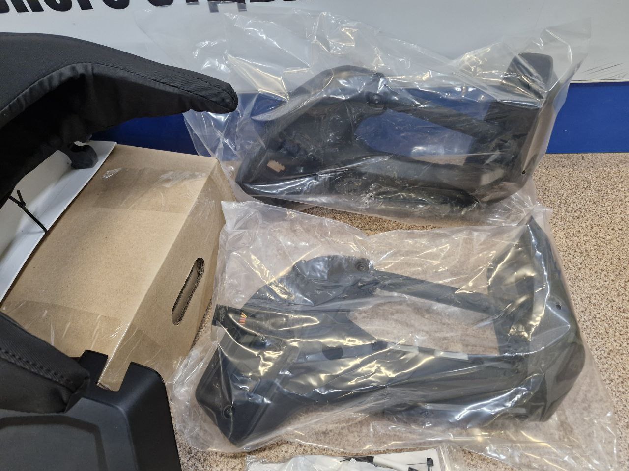 Пассажирское сиденье с подогревом Linq 1+1 снегоходов BRP Ski-Doo/ Lynx 860202536-2