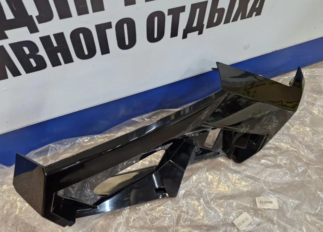 Крыло/ пластик передний левый квадроциклов BRP Can-Am Maverick 1000 705006558