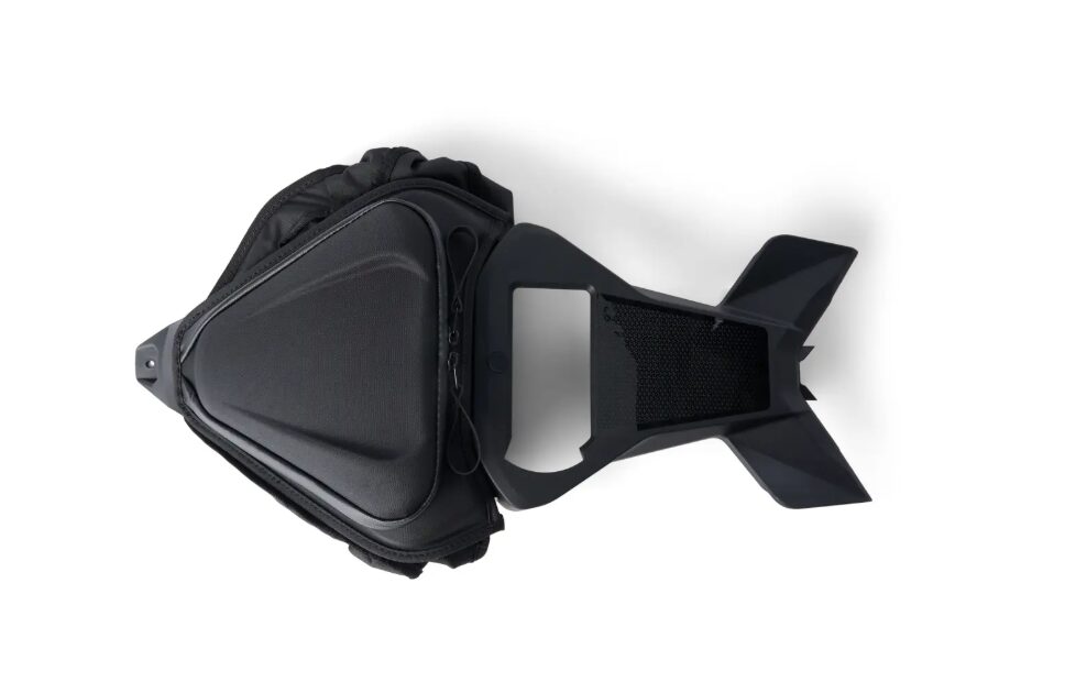 Перчаточный ящик для облегченного капота снегоходов BRP Ski-Doo Gen 4860202193-4