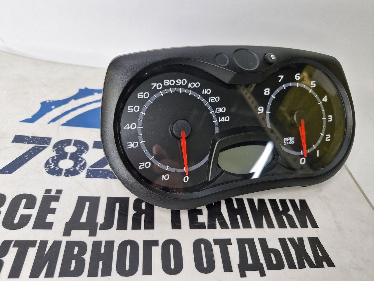 Приборная панель/ спидометр снегоходов BRP Ski-Doo Lynx 600 ace 515177485
