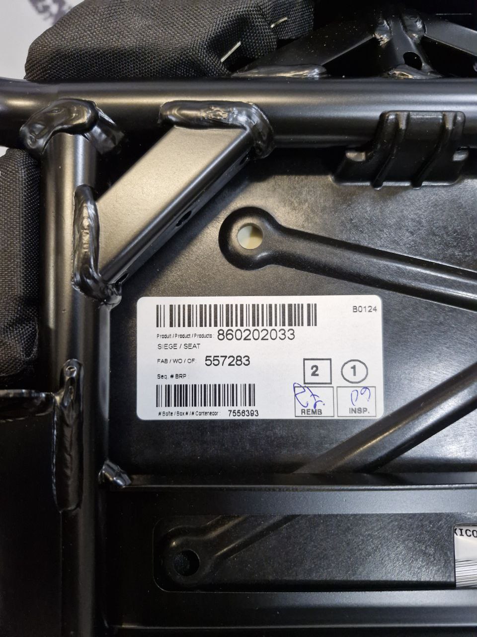 Сиденье пассажирское с подогревом снегоходов BRP Ski-Doo Lynx 860202033-7