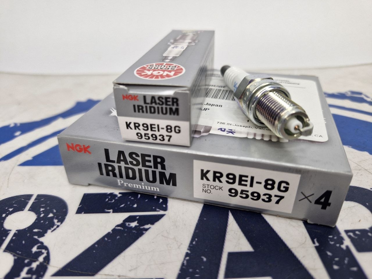 Свеча зажигания NGK KR9EI-8G гидроциклов BRP Sea-Doo 325 296000455-2
