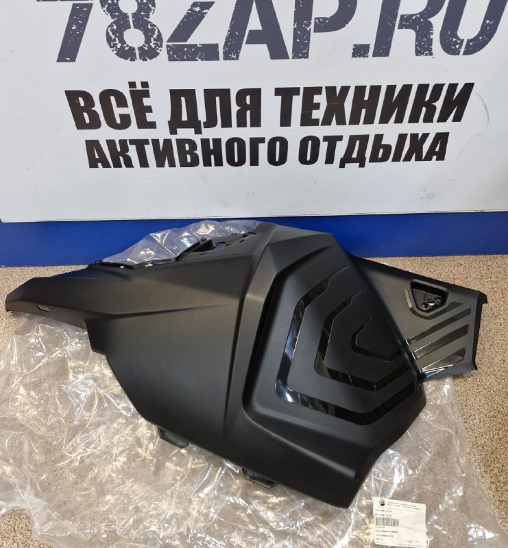 Панель боковая левая черная капота снегоходов BRP Ski-Doo Lynx 517306703